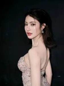 นิวหยก สุพรรณิการ์ 4 นิวหยก สุพรรณิการ์ ภาพที่ 4