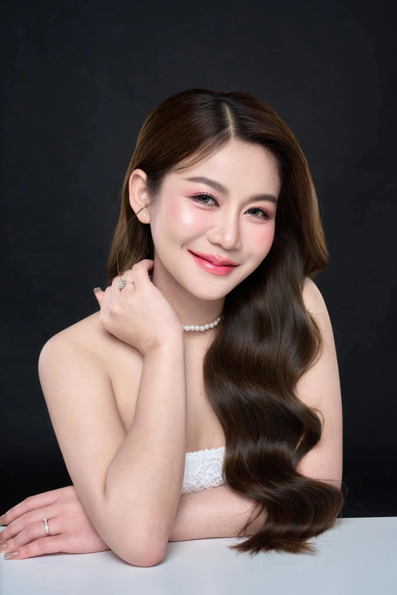 ครูเบียร์ นุติญา เน็ตไอดอล